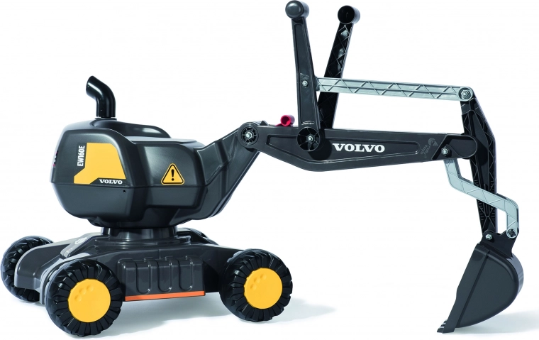 Reālistisks VOLVO dizains