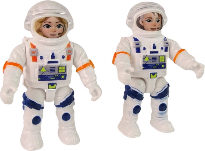 Divi realisti astronauti