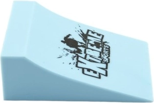 Reālistiska mini braukšana pa rampu