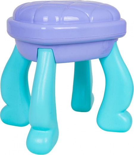 Praktiskas glabāšanas vietas un stabils krēsliņš