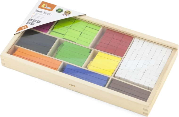 Kvalitatīvs koks un pārskatāma kastīte