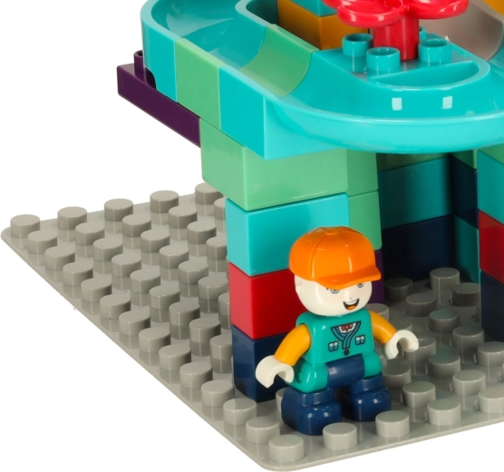 Stabila pamatne un viegla savienošana