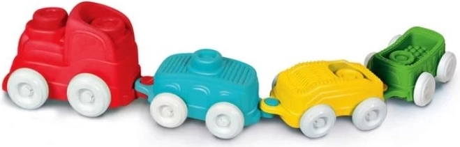 Mazgājams un piemērots arī spēlēm ūdenī