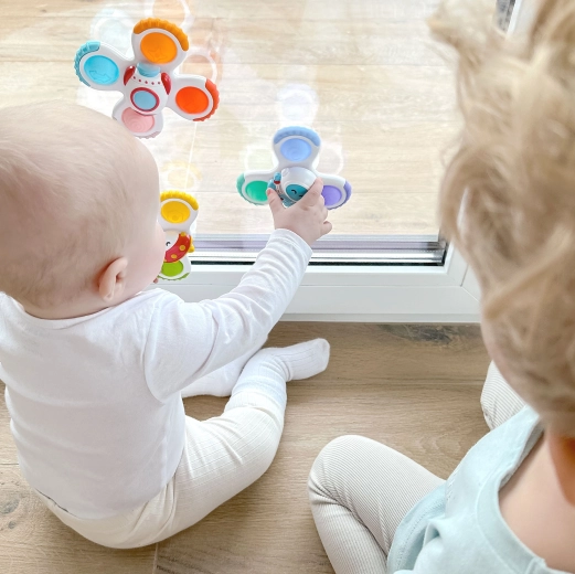 Piesūcekņi ērtai piestiprināšanai