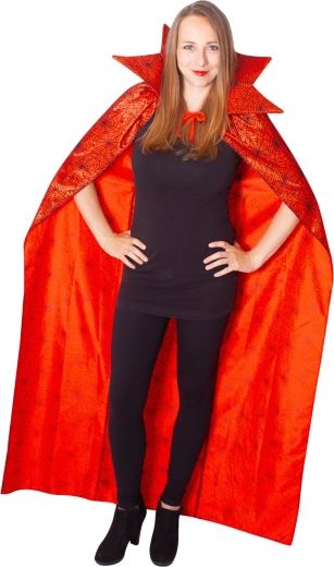 Dramatiska augstā apkakle