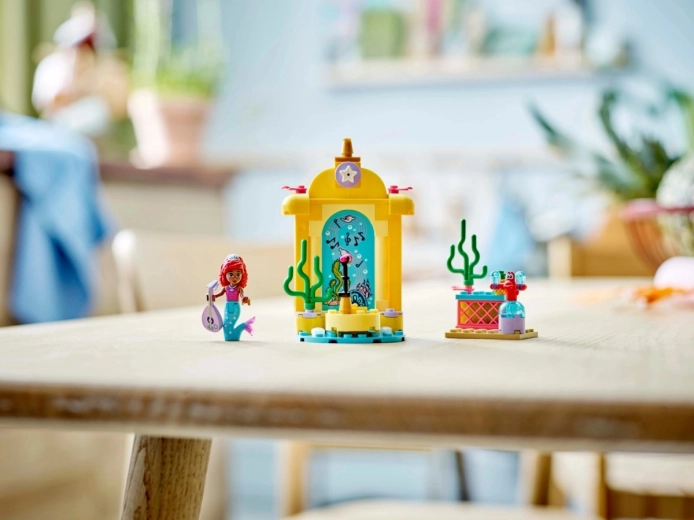 Ietver Arielas un Sebastiana figūriņas