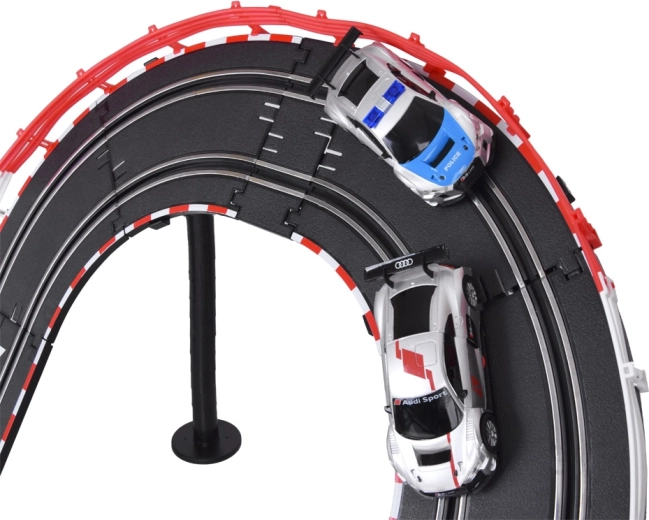 Licencēti AUDI sacīkšu auto