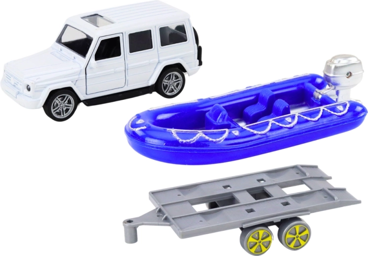 Funkcionāla piekabe un laiva