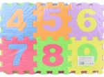 Putuplasta grīdas puzles ar burtiem un cipariem 14,5 × 14,5 cm